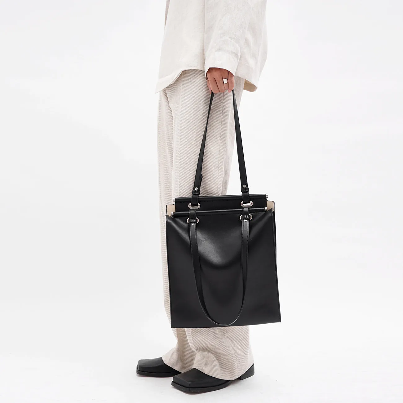 ANTON TOTE BAG