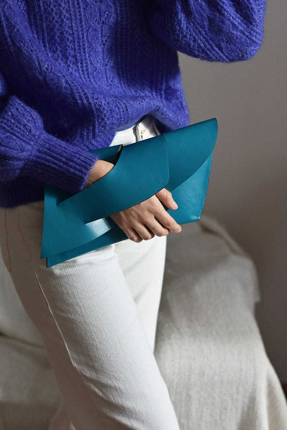 Balance Clutch - Teal