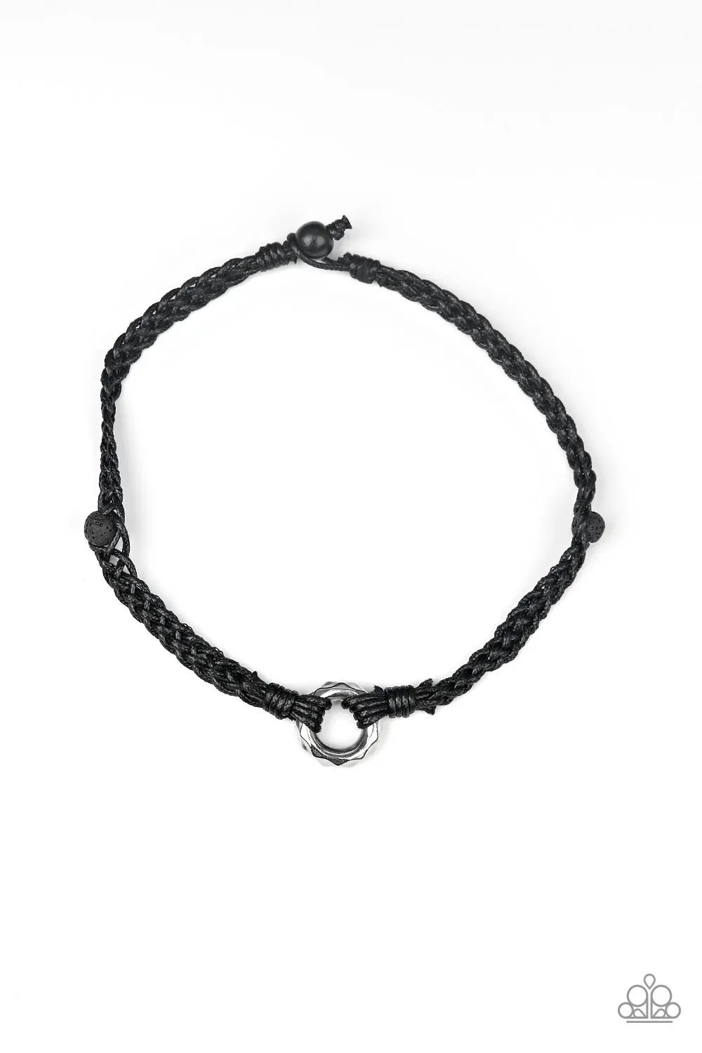 Basic Backpacker Black-Urban Necklace