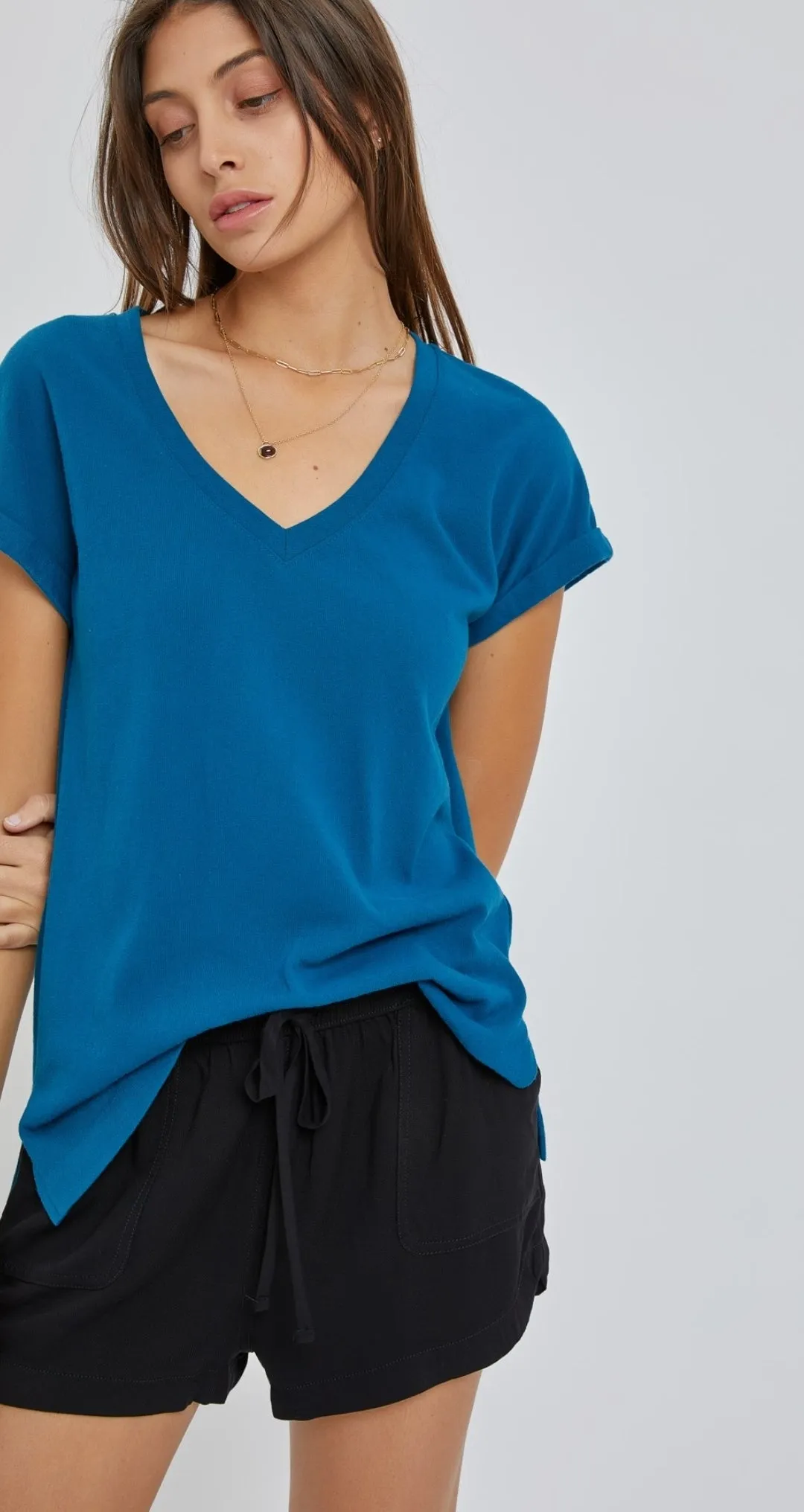 Basic V-Neck Slub Tee