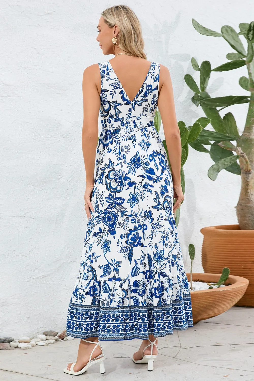 Beach Fall Wedding Guest Dress for Women with Printed V-Neck and Wide Straps