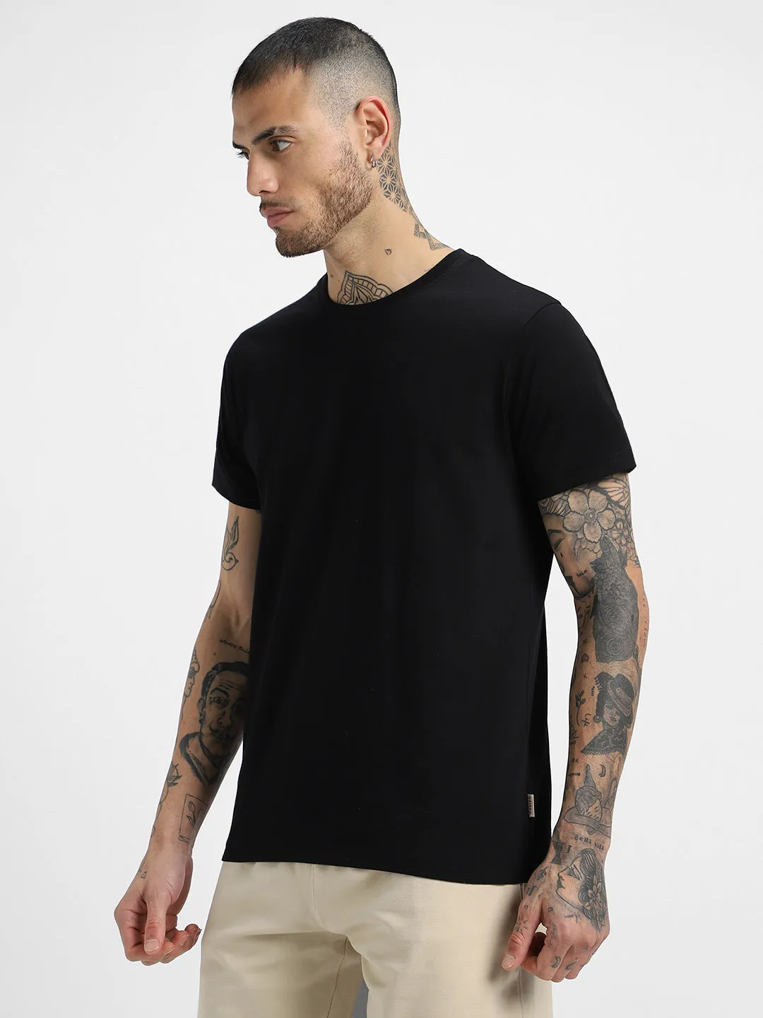 Black Solid Men's Tshirt