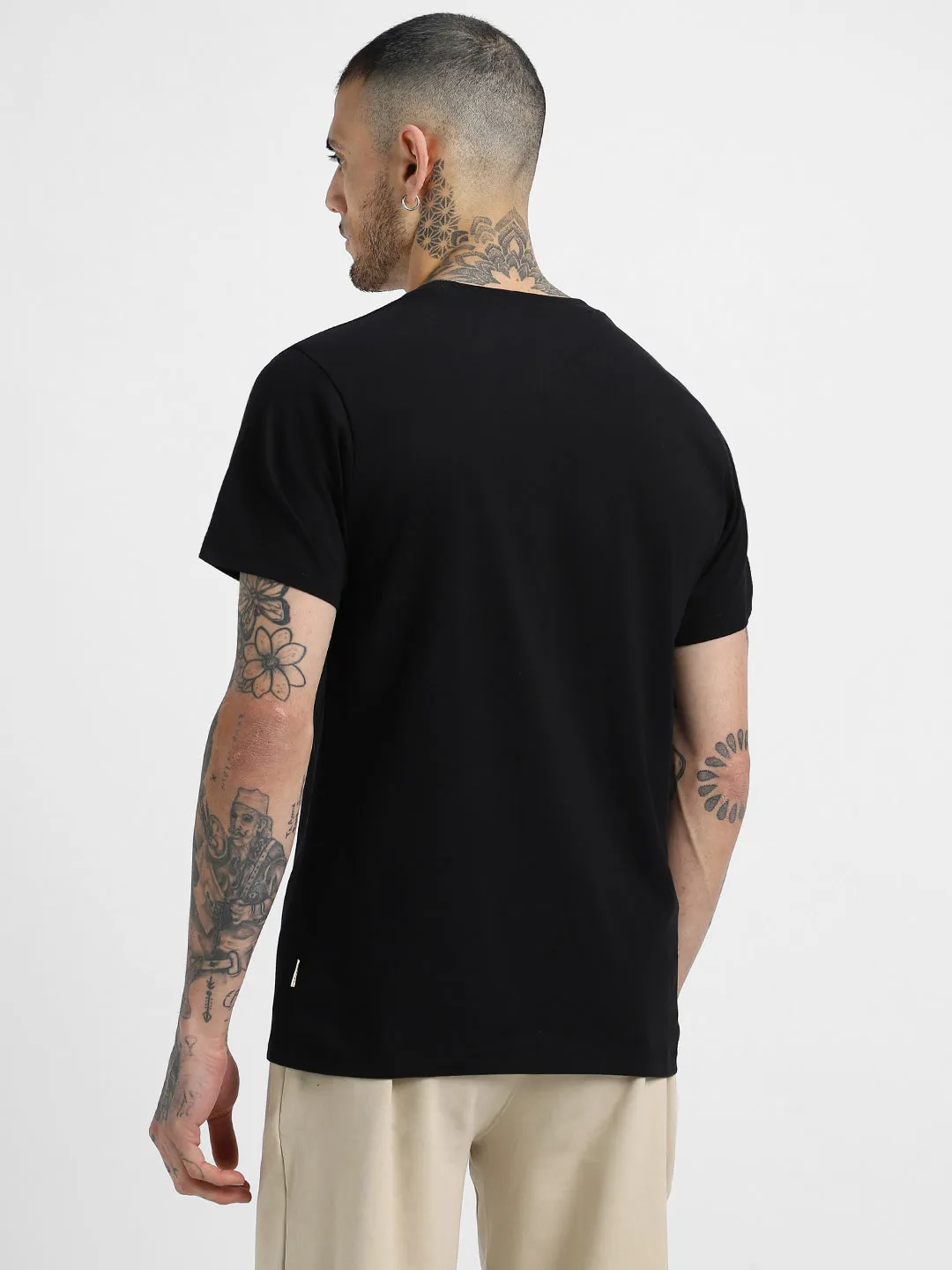 Black Solid Men's Tshirt