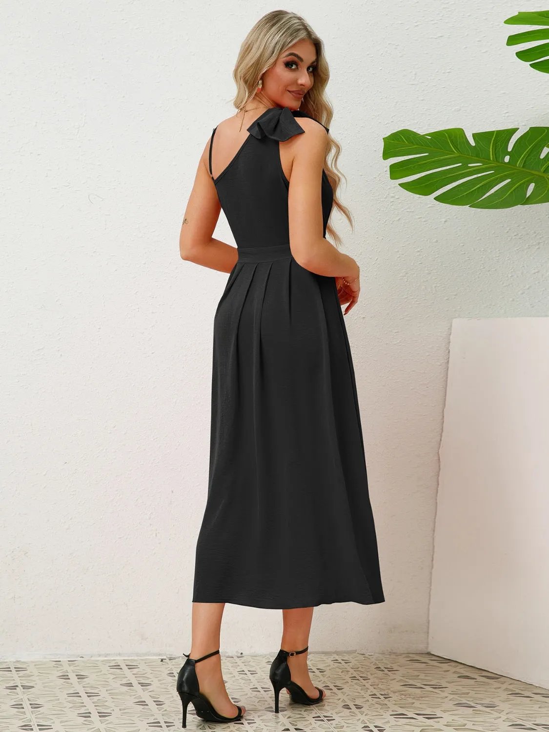 Bow Asymmetrical Neck Sleeveless Dress