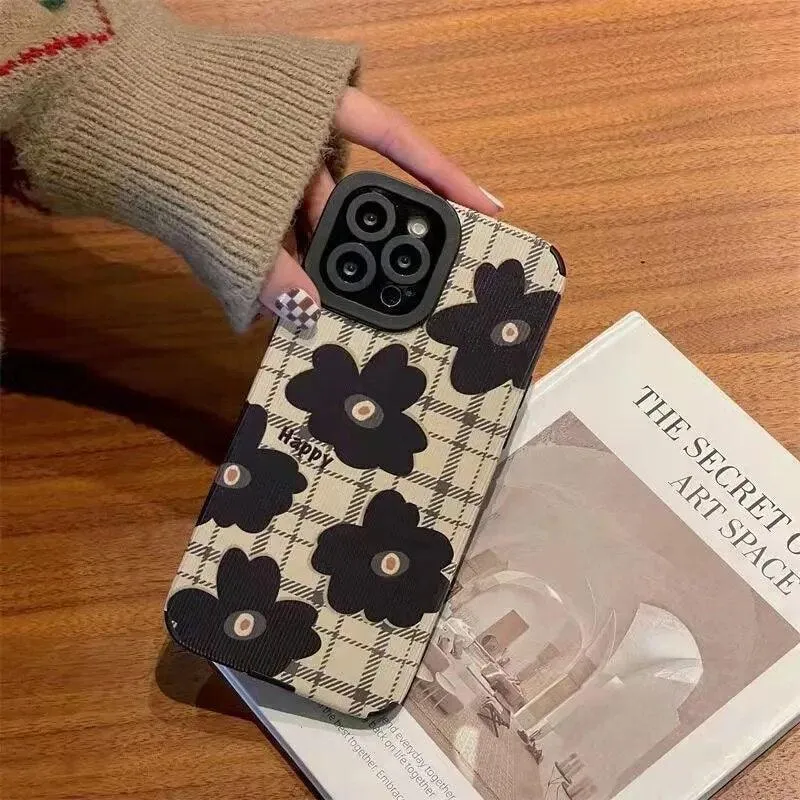 Cute Checkered Flowers Phone Case for iPhone 11, 12, 13, 14, Pro Max, 14 Plus, X, XS Max, XR, 12, 13 Mini, 7, 8 Plus