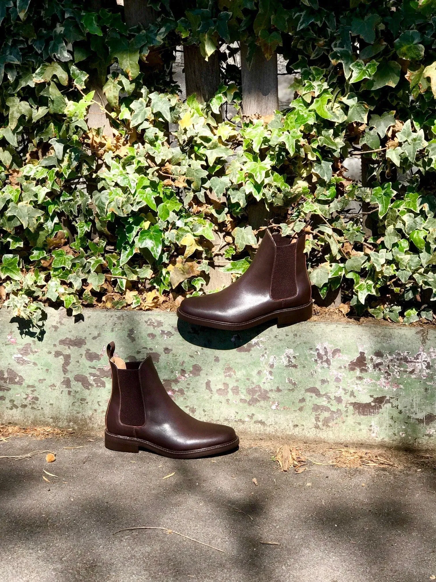 'Dylan' Unisex Chelsea Vegan Boots by Ahimsa - Espresso