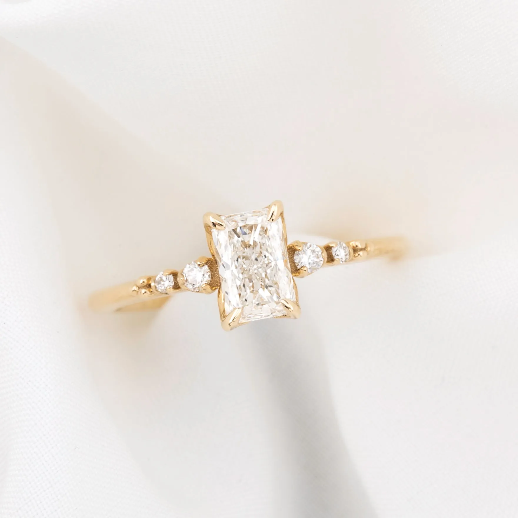 Estel Luxe Radiant Cut Diamond Ring  (Choose your own diamond)