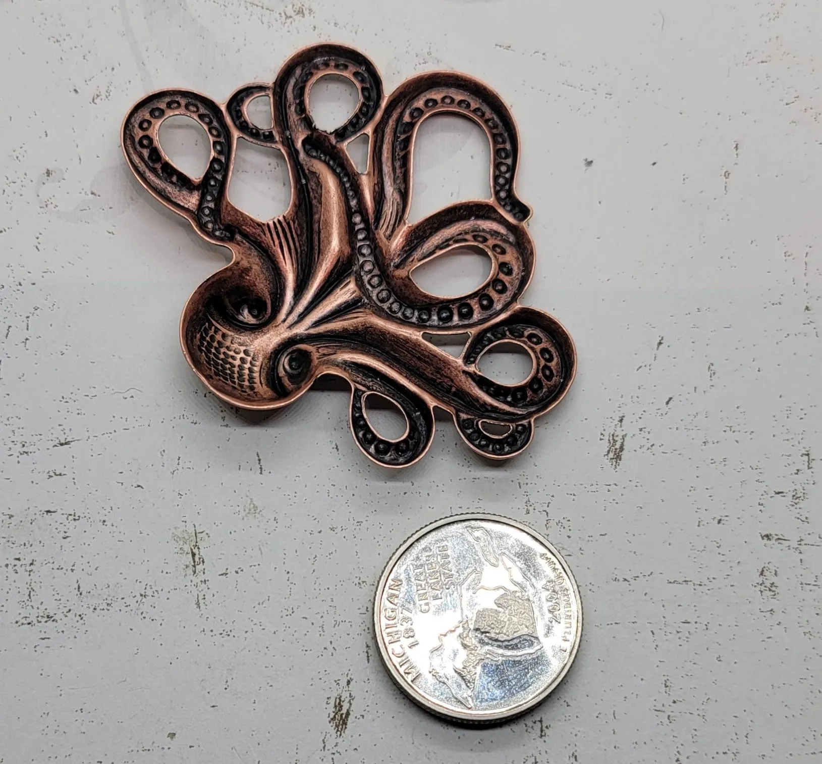 Large Oxidized Copper Octopus Stamping x 1 - 4920COS