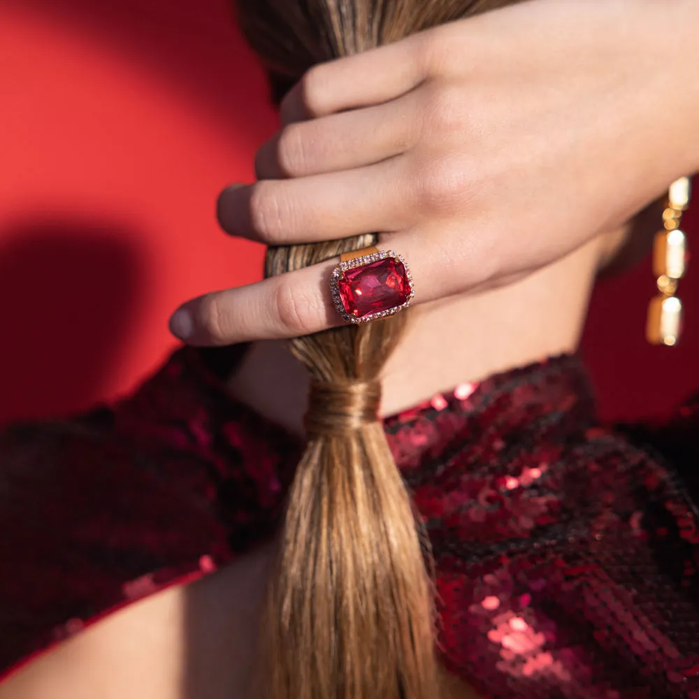 Lydia Cocktail Ring / Mulberry Red   light Rose