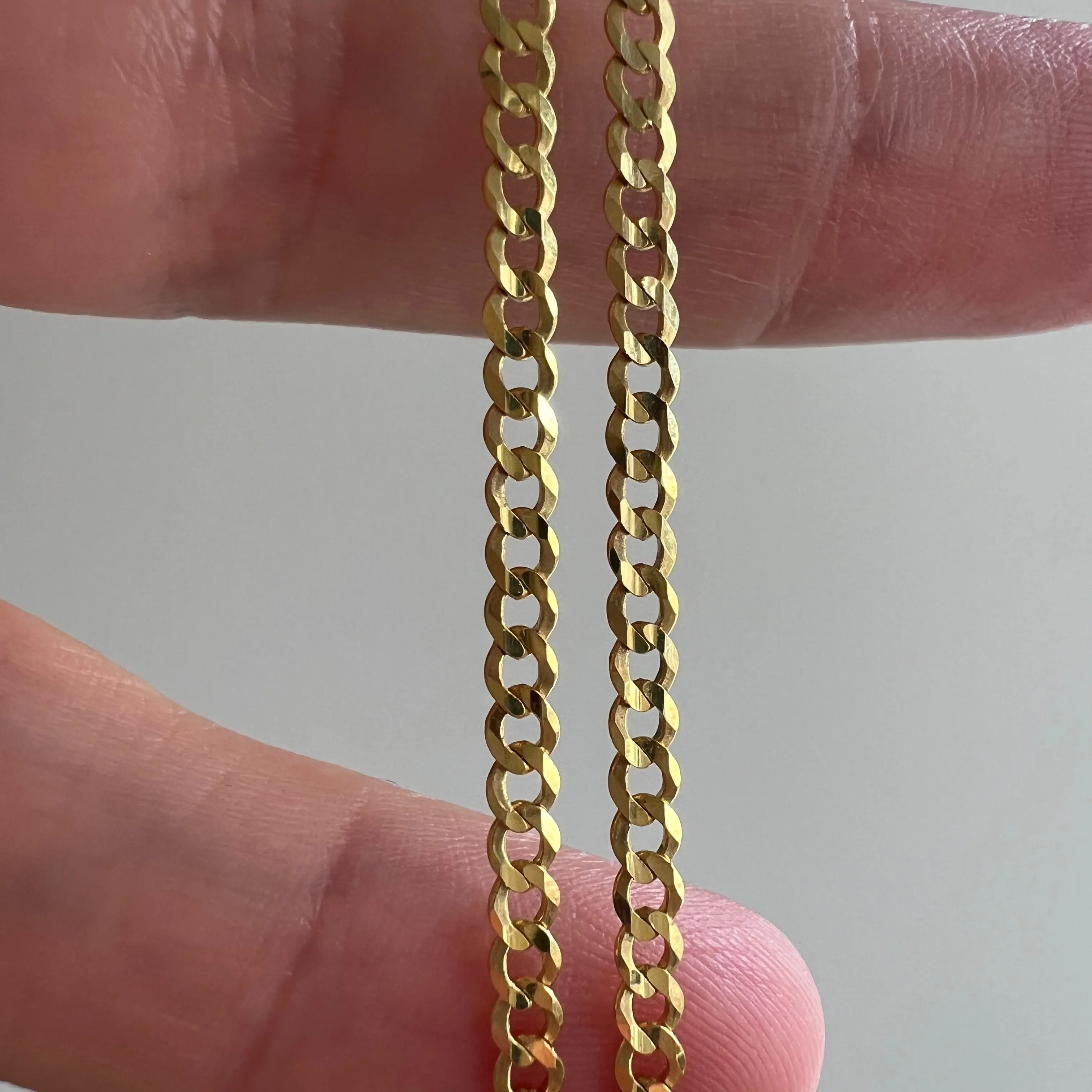 P R E - L O V E D // diamond cut curb / 14k yellow gold 2mm sturdy cable link chain / 18