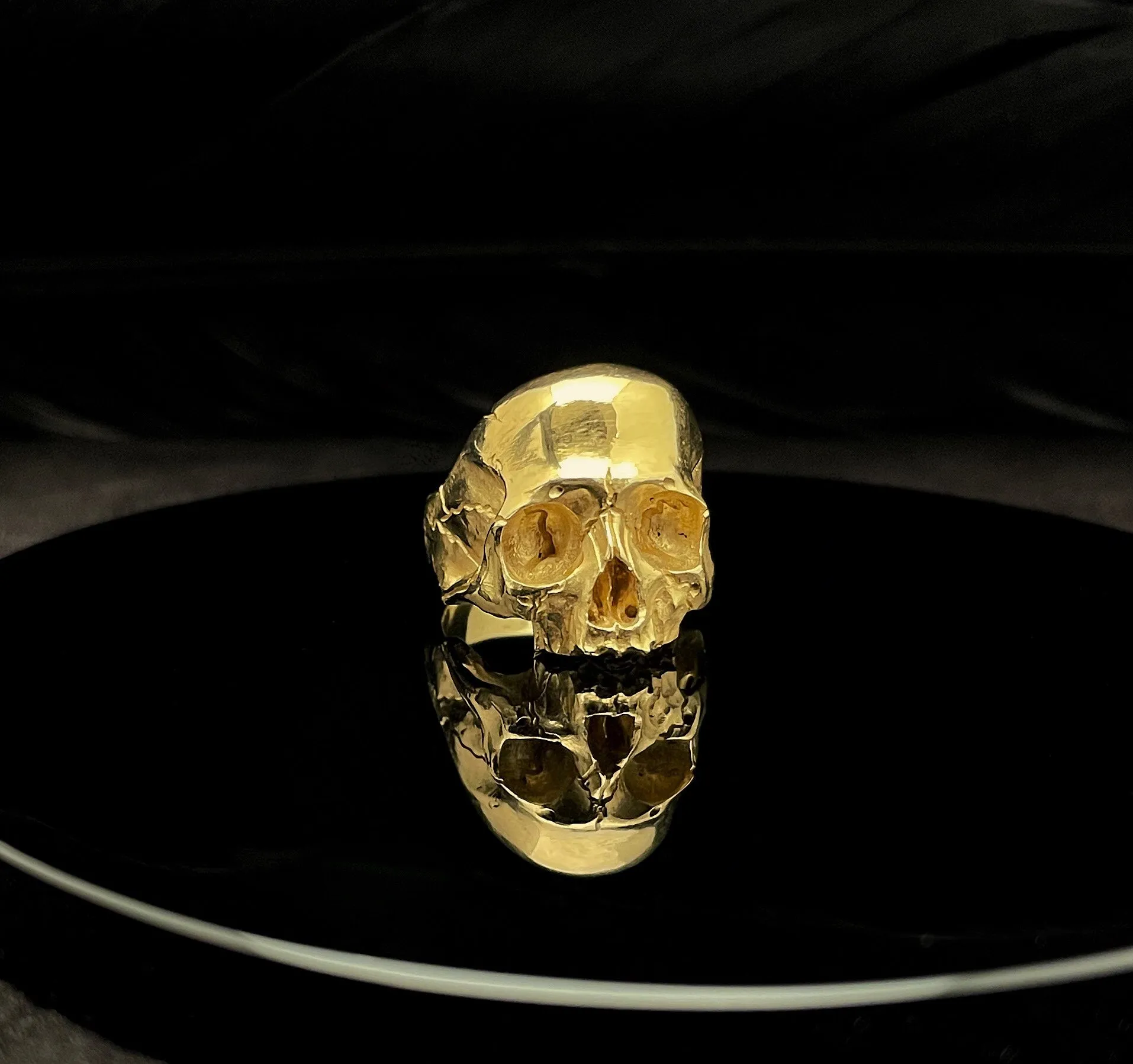 Solid Gold Decay Skull Ring